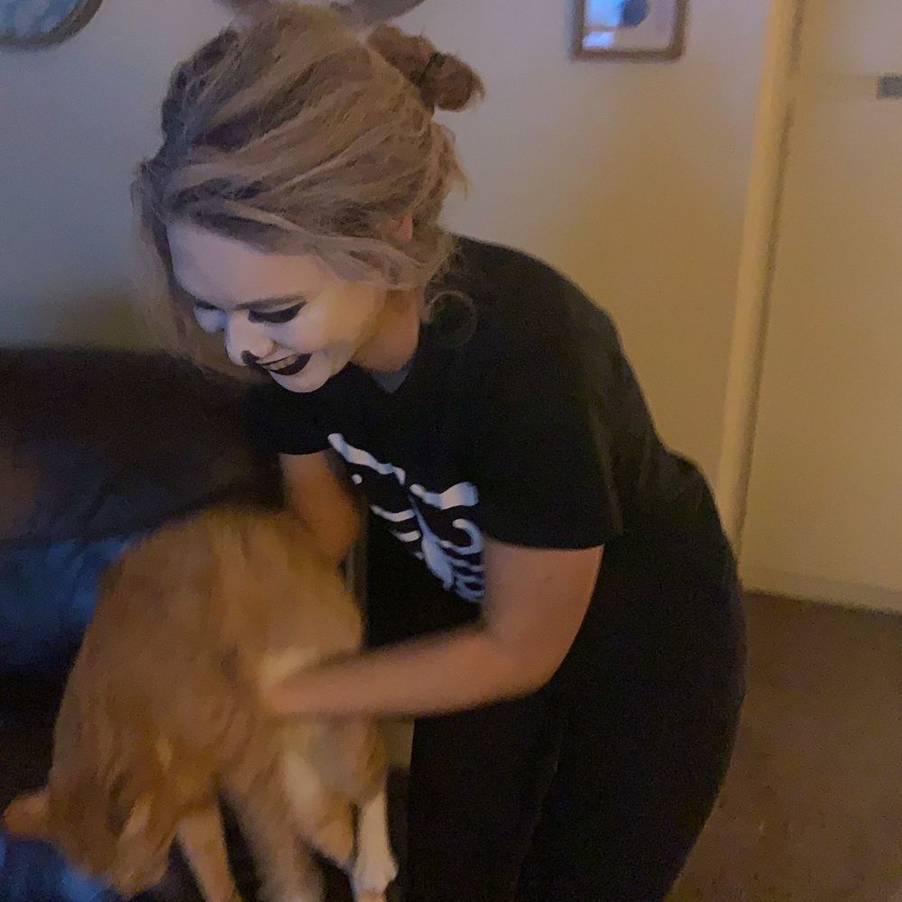 Meet your Posher, Celene